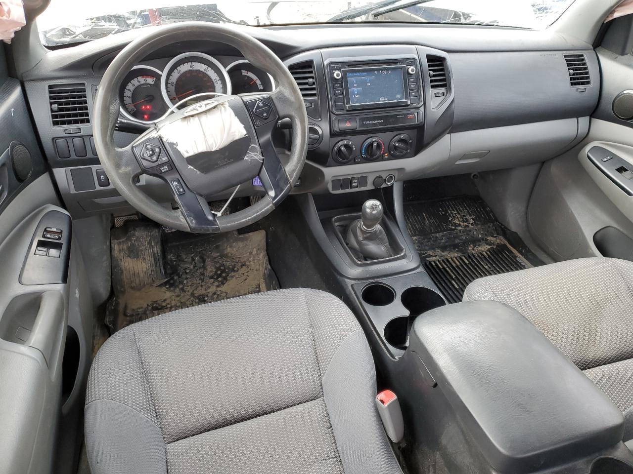 2015 Toyota Tacoma - Image 8