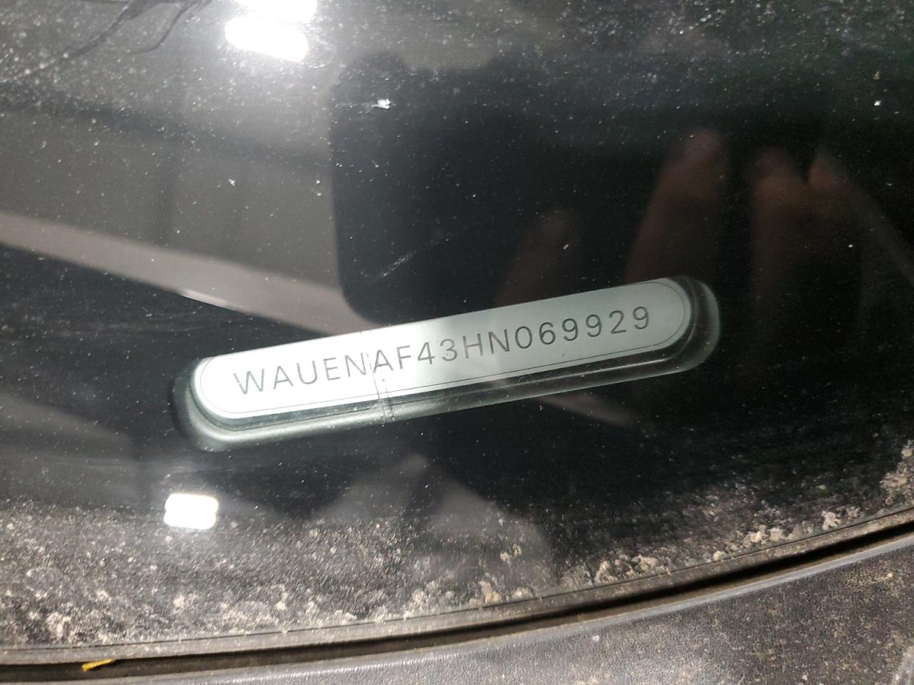 2017 Audi A4 - Image 13