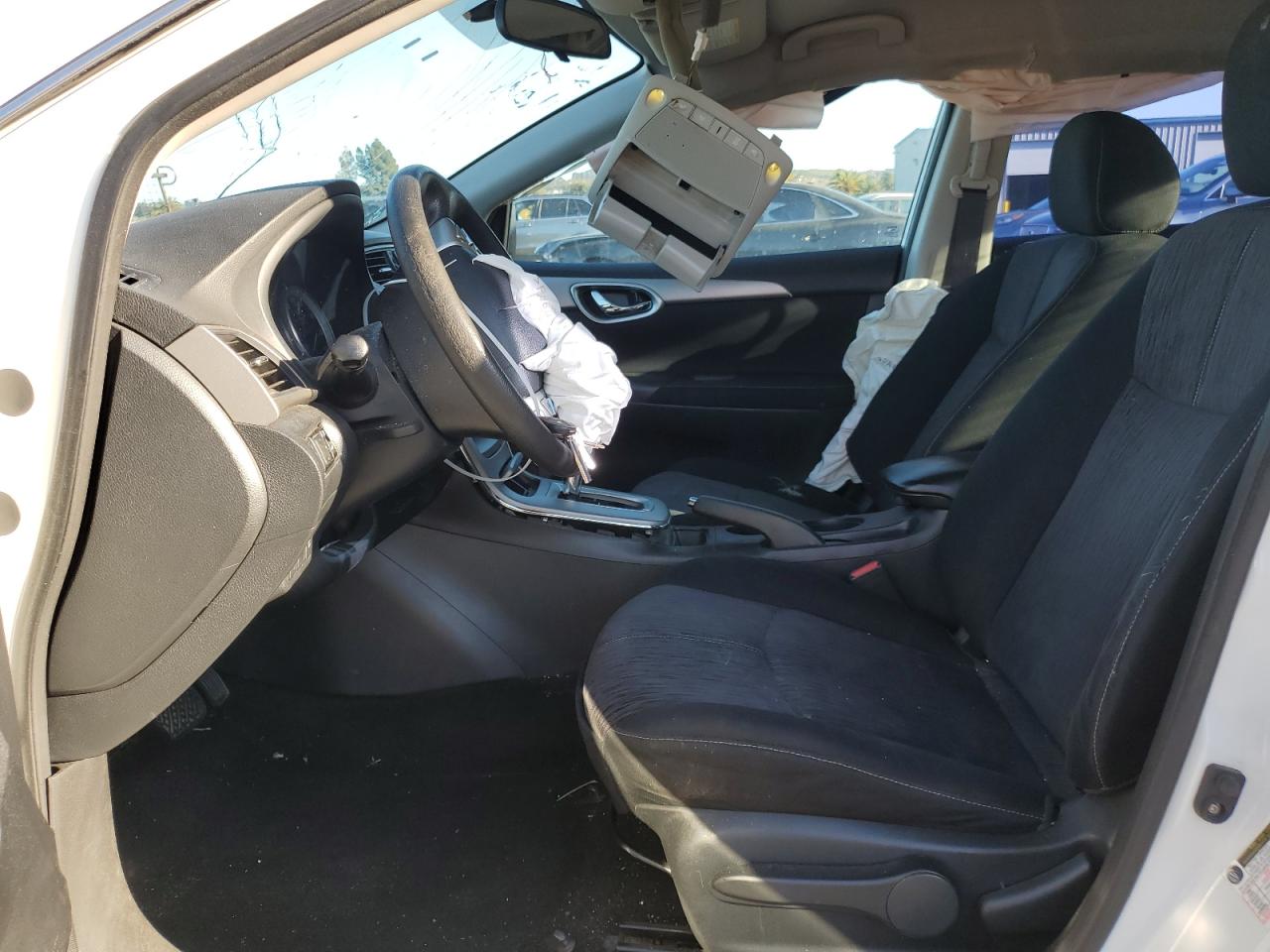 2014 Nissan Sentra - Image 7