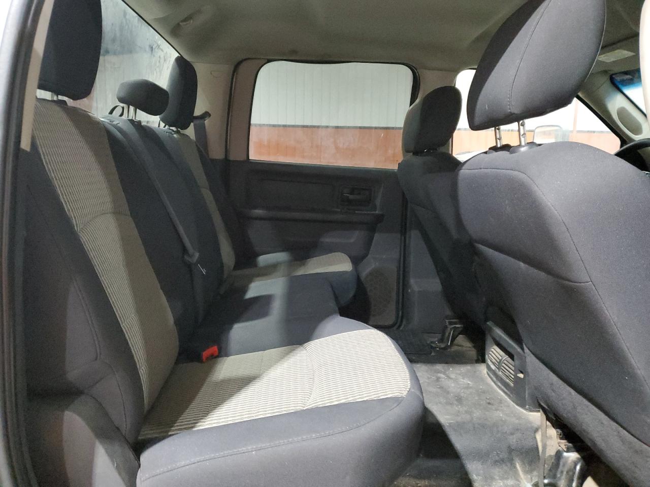 2012 Dodge RAM - Image 10