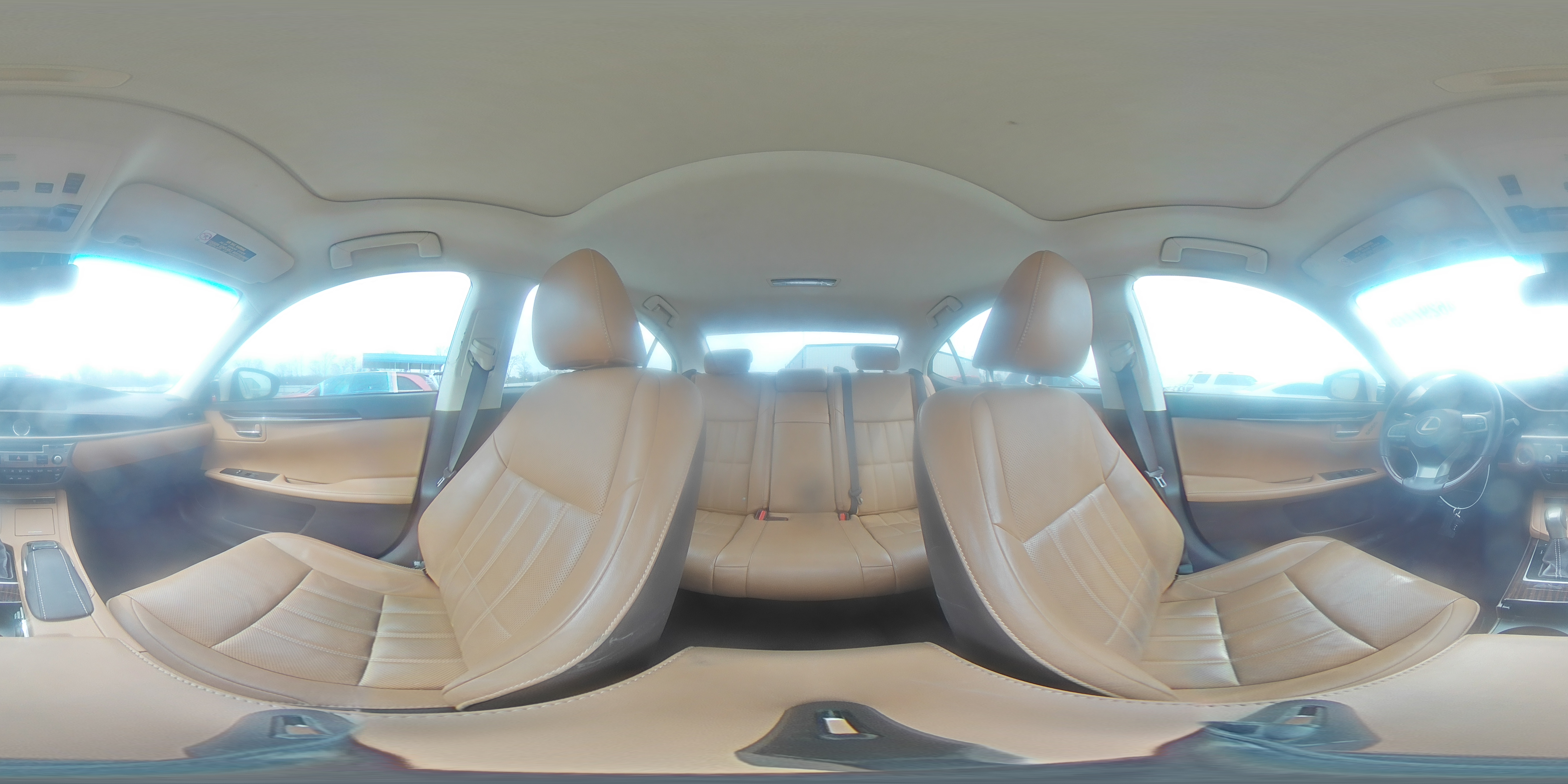 2016 Lexus ES - Image 15
