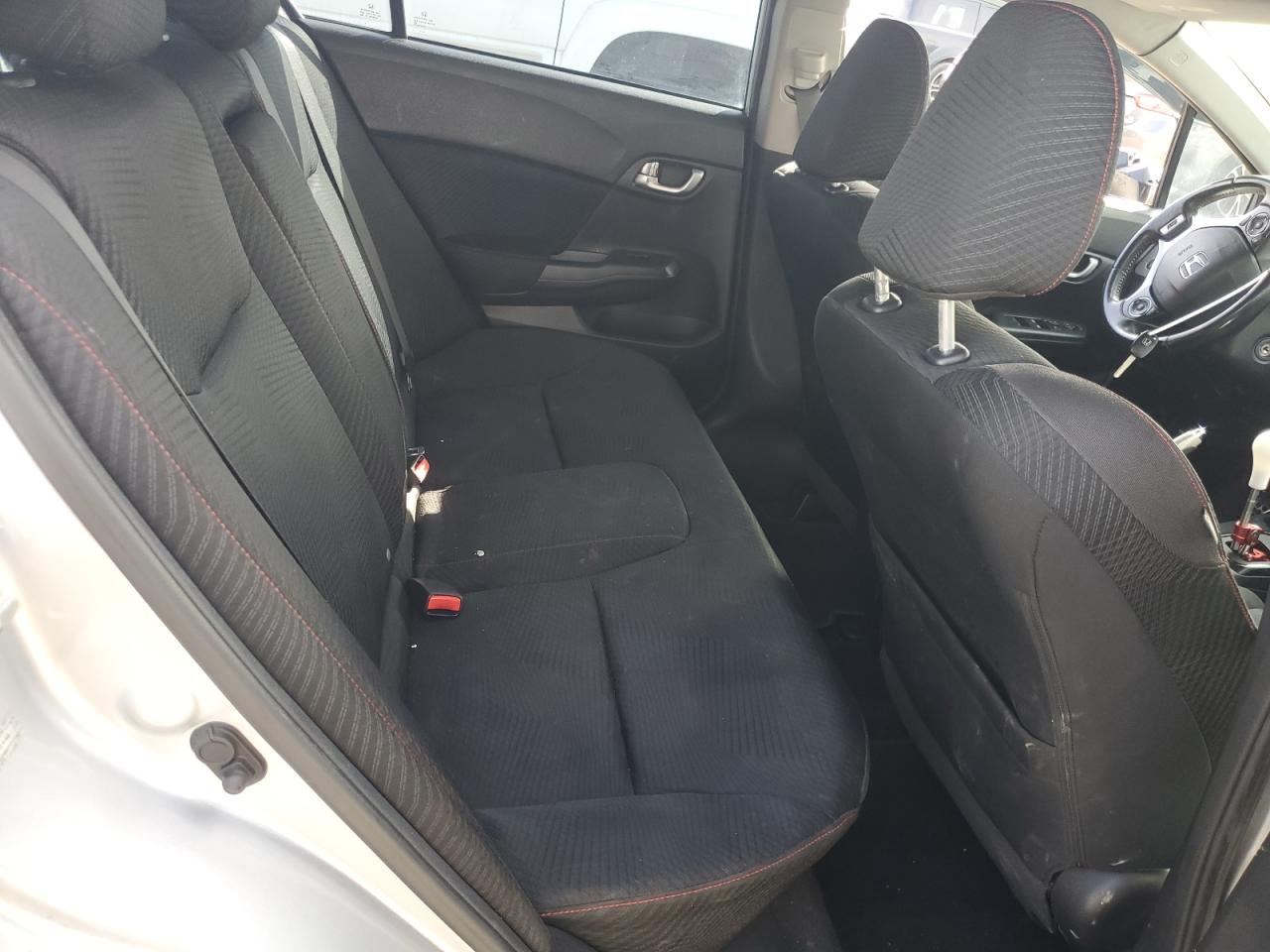 2012 Honda Civic - Image 10