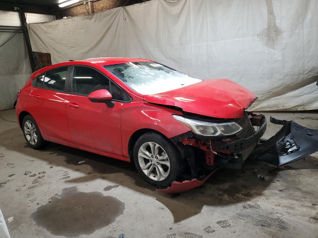 2019 Chevrolet Cruze - Image 4