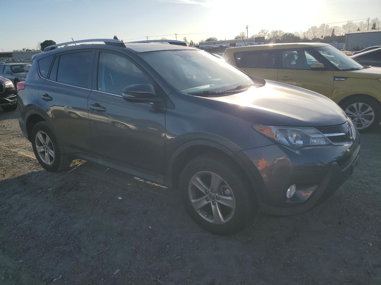 2015 Toyota RAV 4 - Image 4