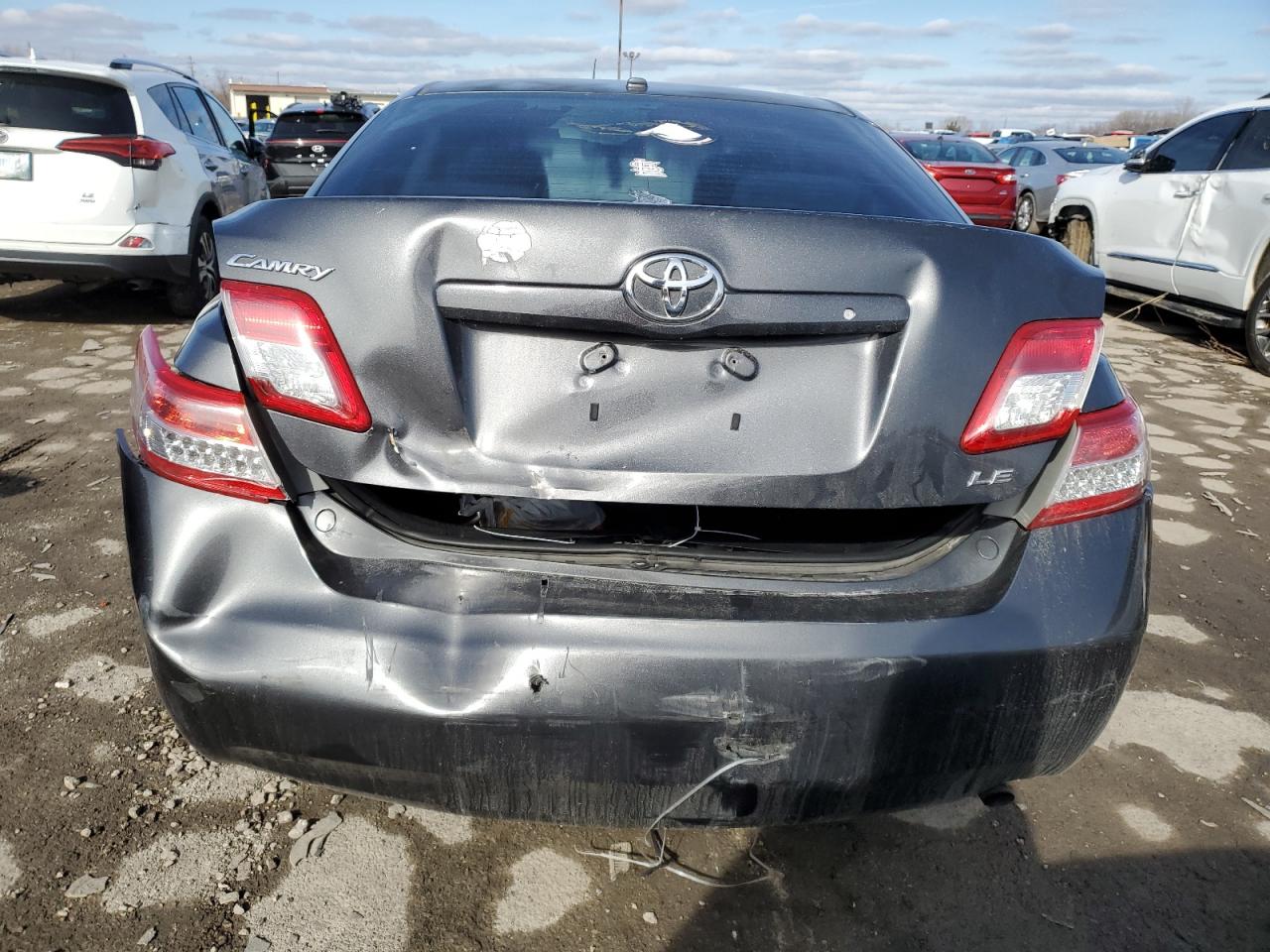 2011 Toyota Camry - Image 6