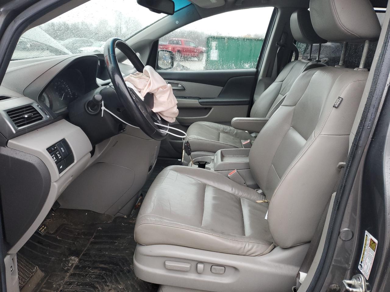 2012 Honda Odyssey - Image 7