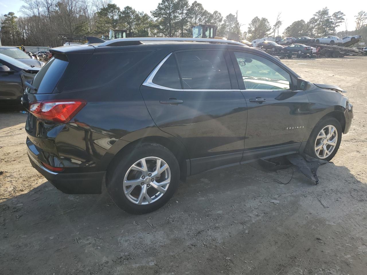 2020 Chevrolet Equinox - Image 3