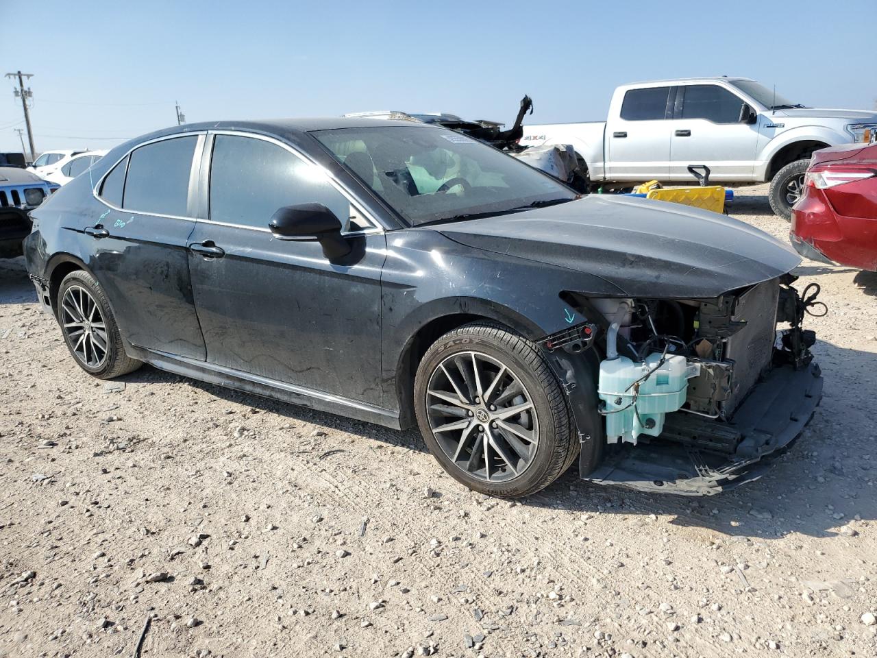 2022 Toyota Camry - Image 4