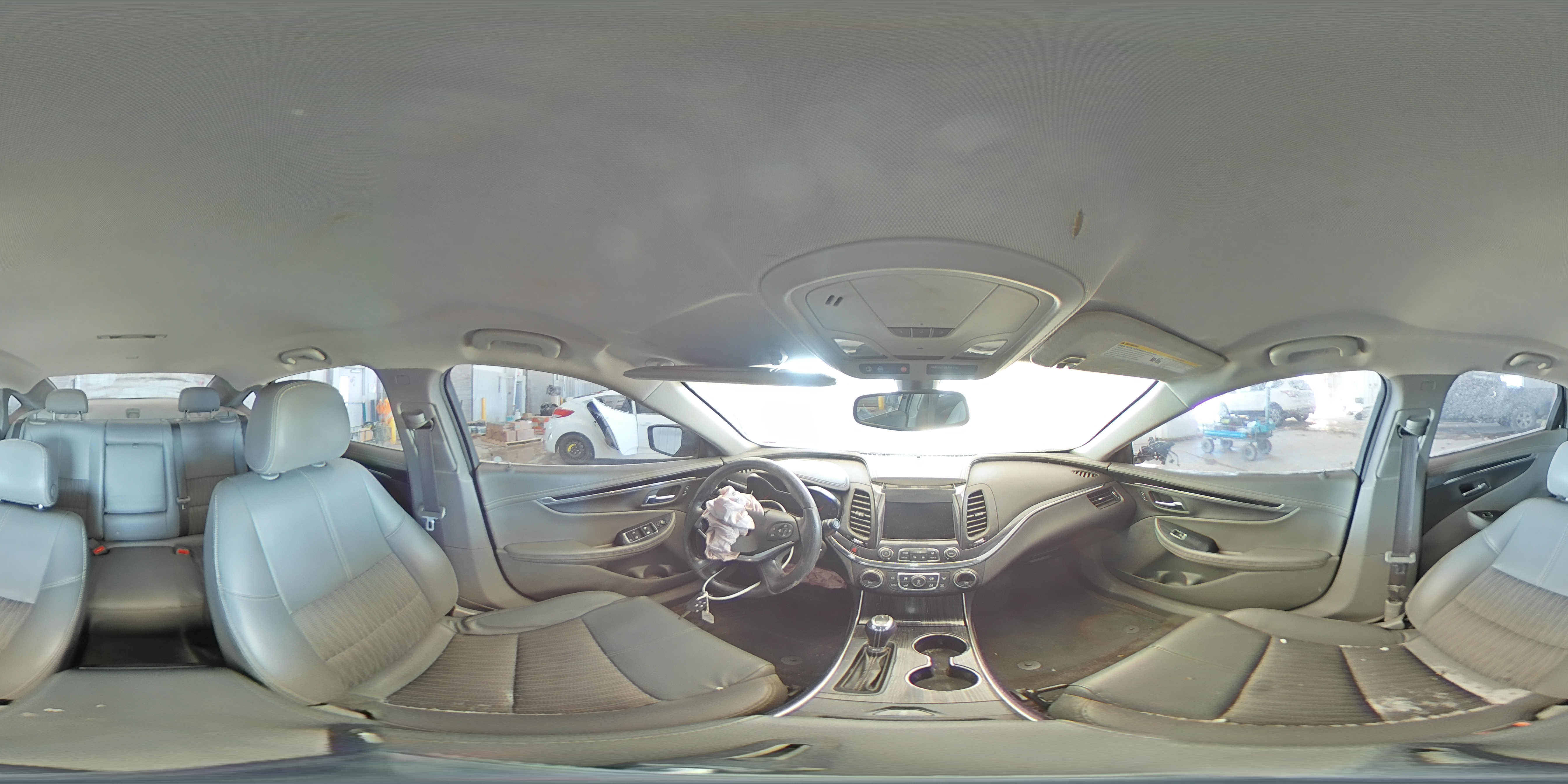 2016 Chevrolet Impala - Image 13