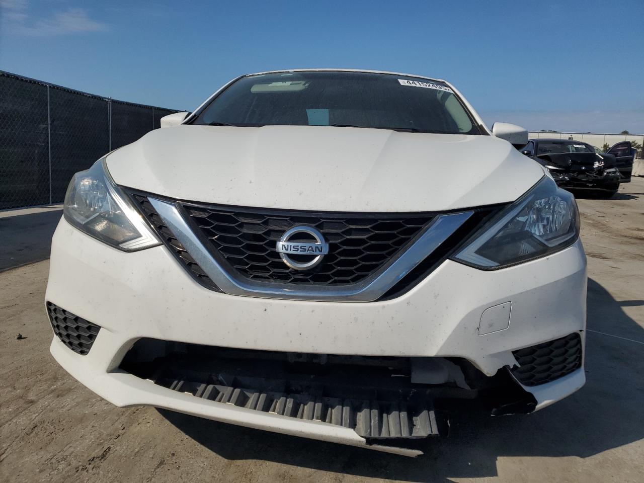 2016 Nissan Sentra - Image 5