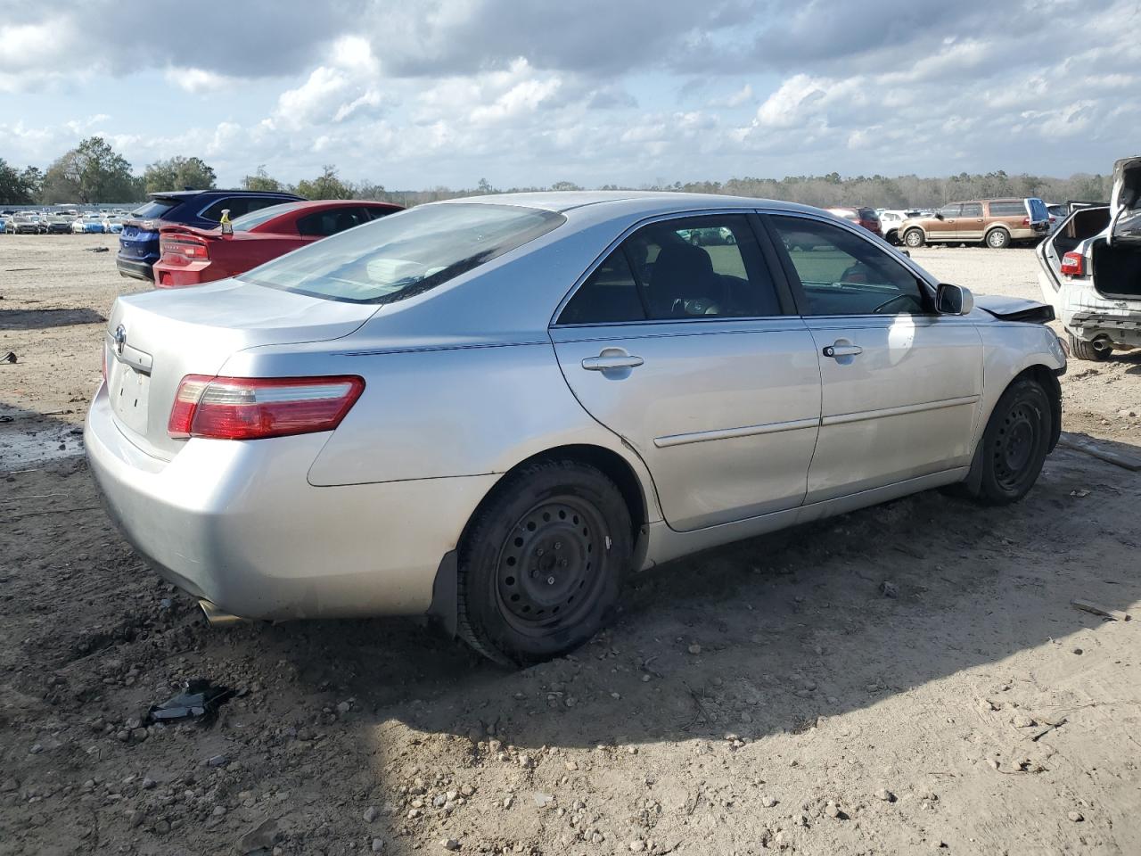 2009 Toyota Camry - Image 3