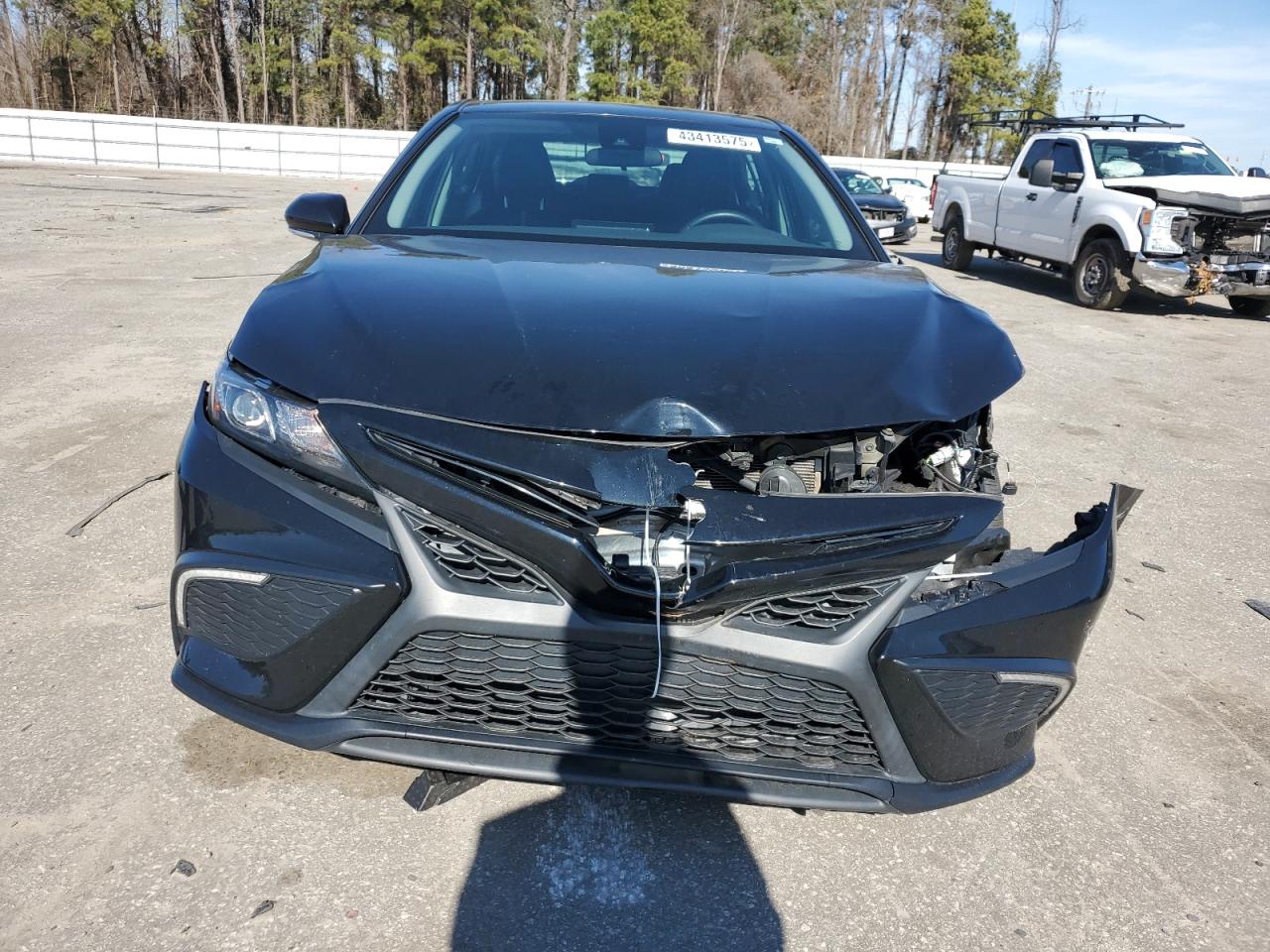 2022 Toyota Camry - Image 5
