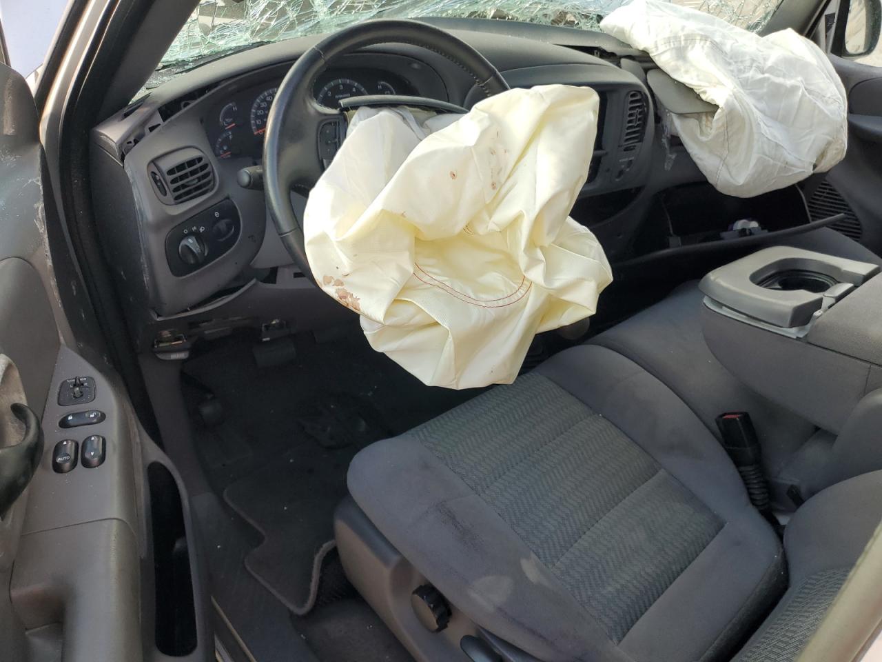 2003 Ford F-150 - Image 8