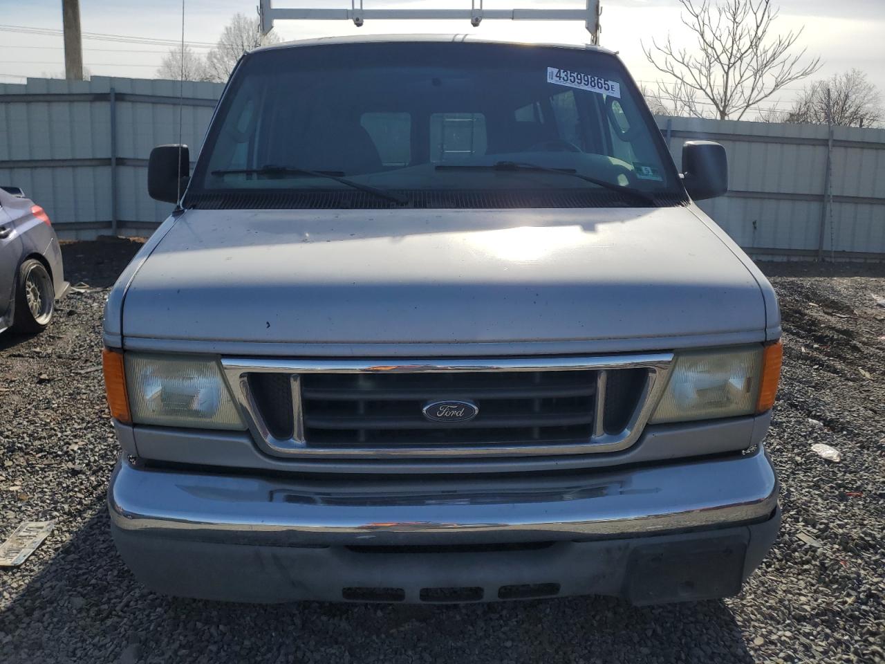 2005 Ford Econoline - Image 5