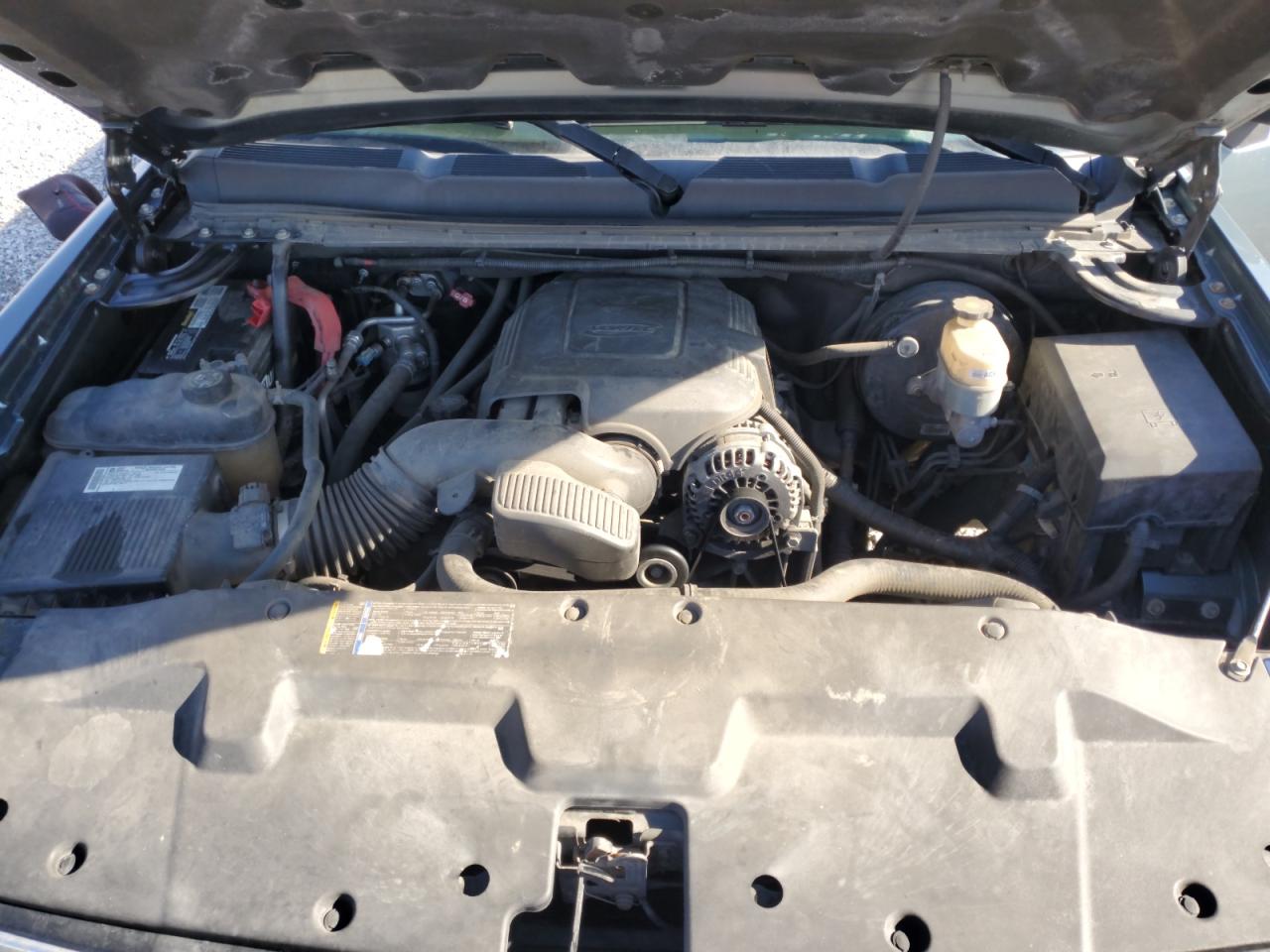2009 Chevrolet Silverado - Image 12