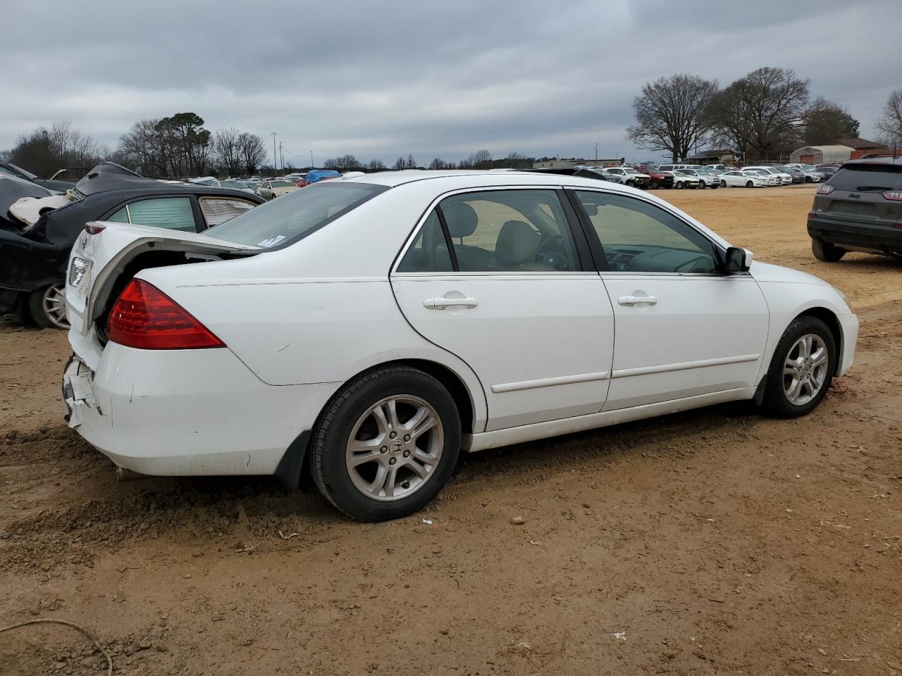 2007 Honda Accord - Image 3