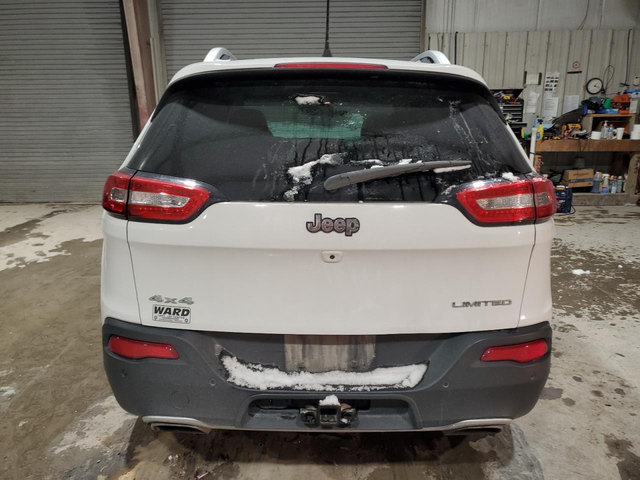 2017 Jeep Grand Cherokee - Image 6