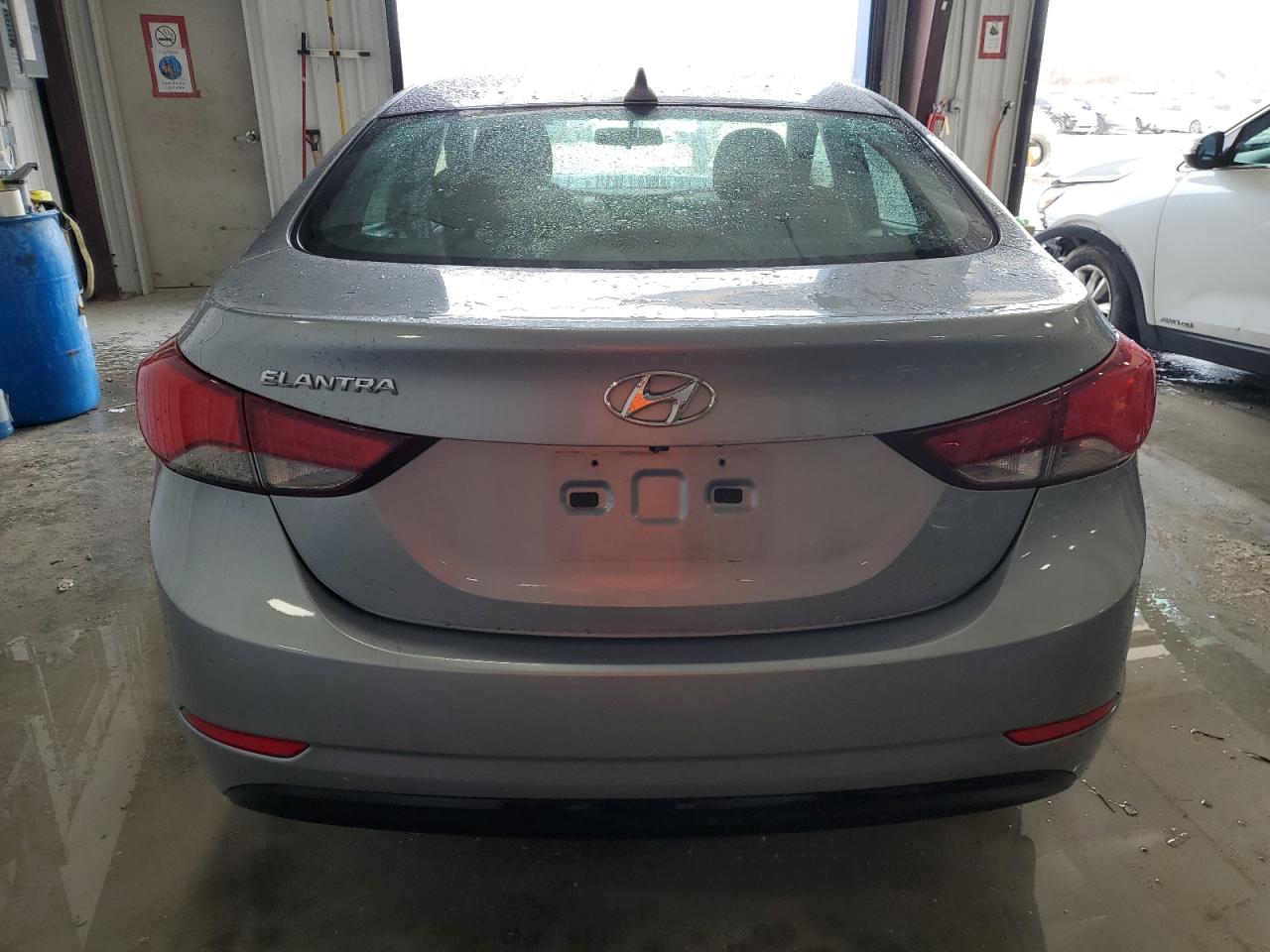 2015 Hyundai Elantra - Image 6