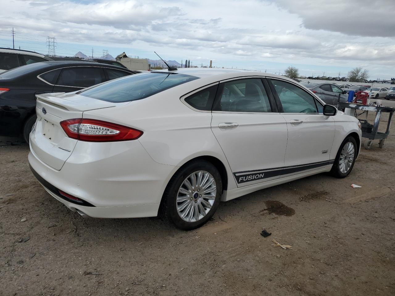 2014 Ford Fusion - Image 3