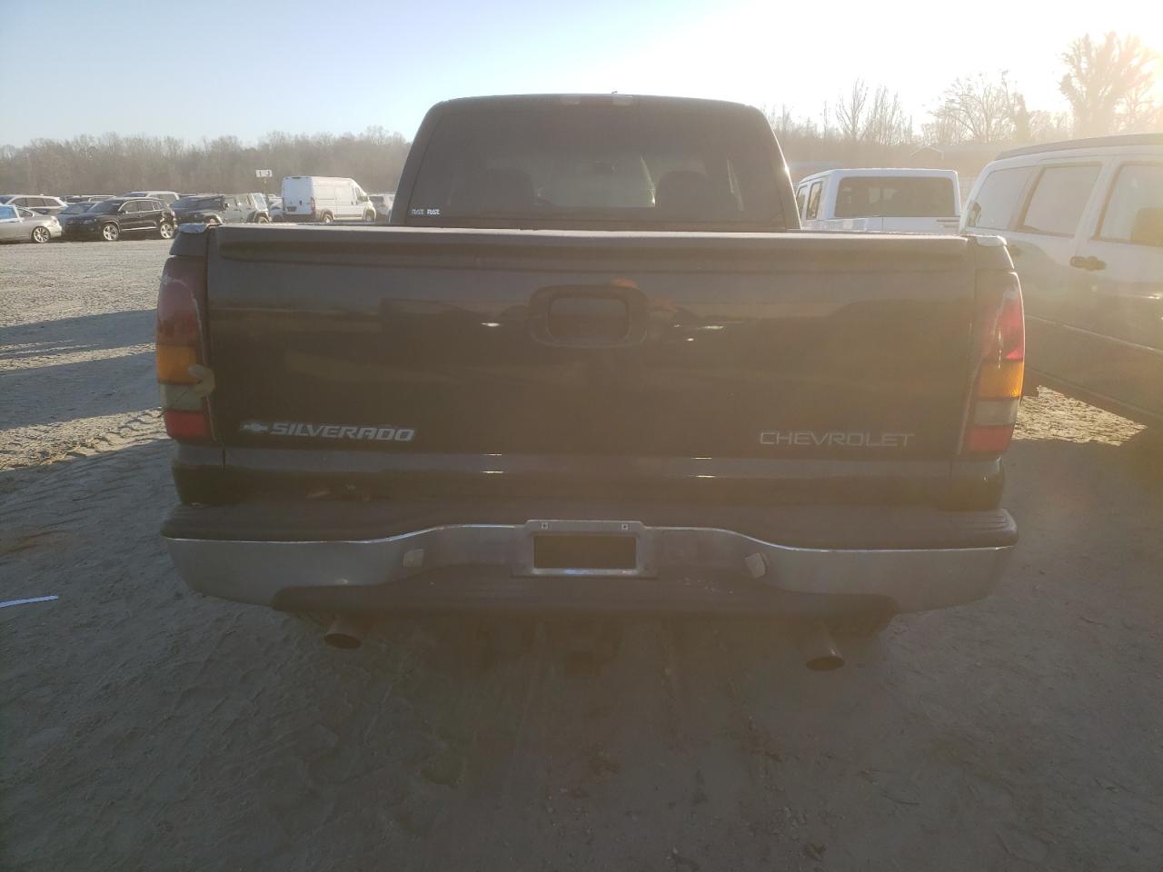 2001 Chevrolet Silverado - Image 6