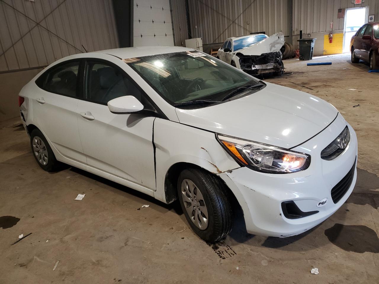 2017 Hyundai Accent - Image 4