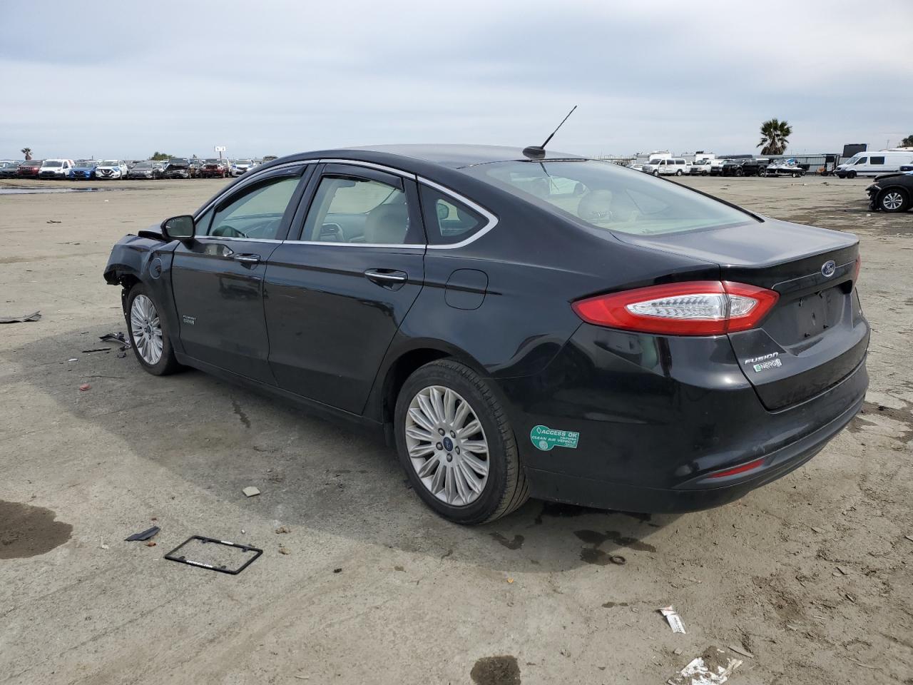 3FA6P0PU3GR241940 FORD FUSION 2016