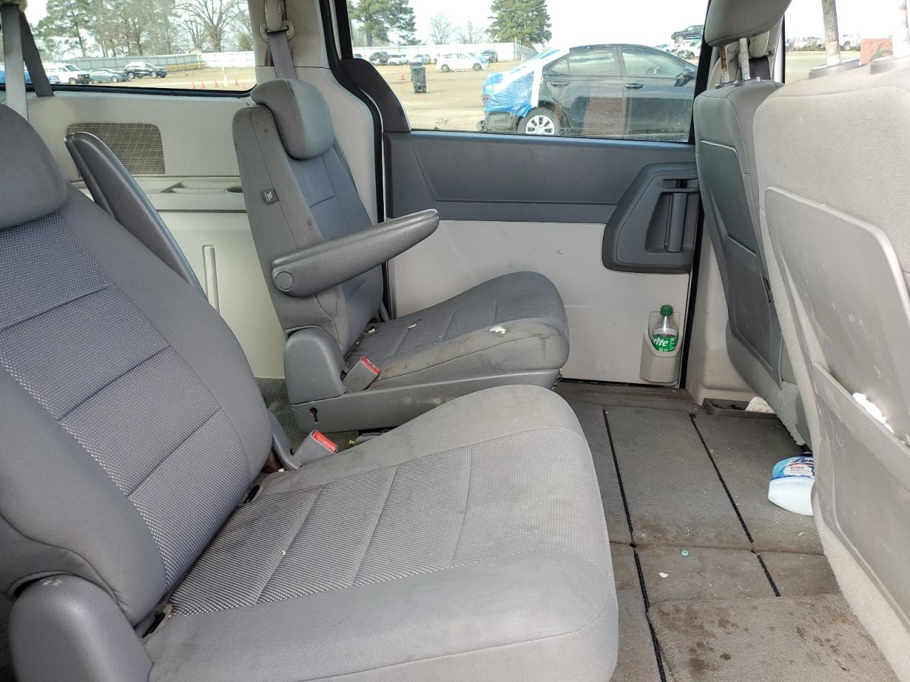 2008 Dodge Caravan - Image 12