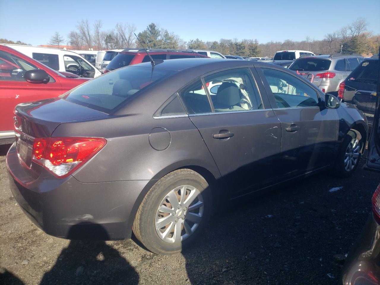 2011 Chevrolet Cruze - Image 3