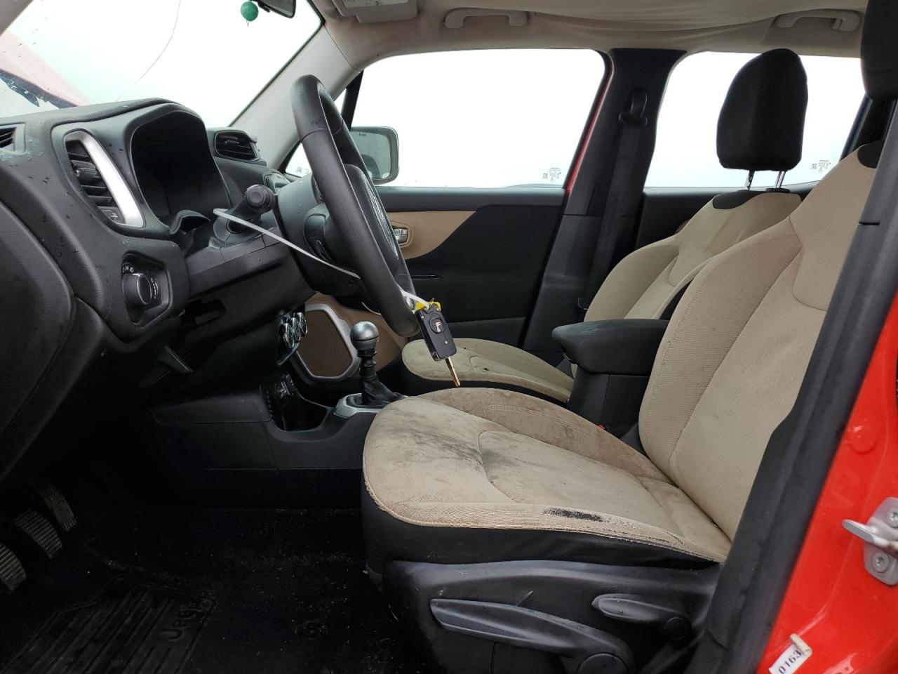 2016 Jeep Renegade - Image 7