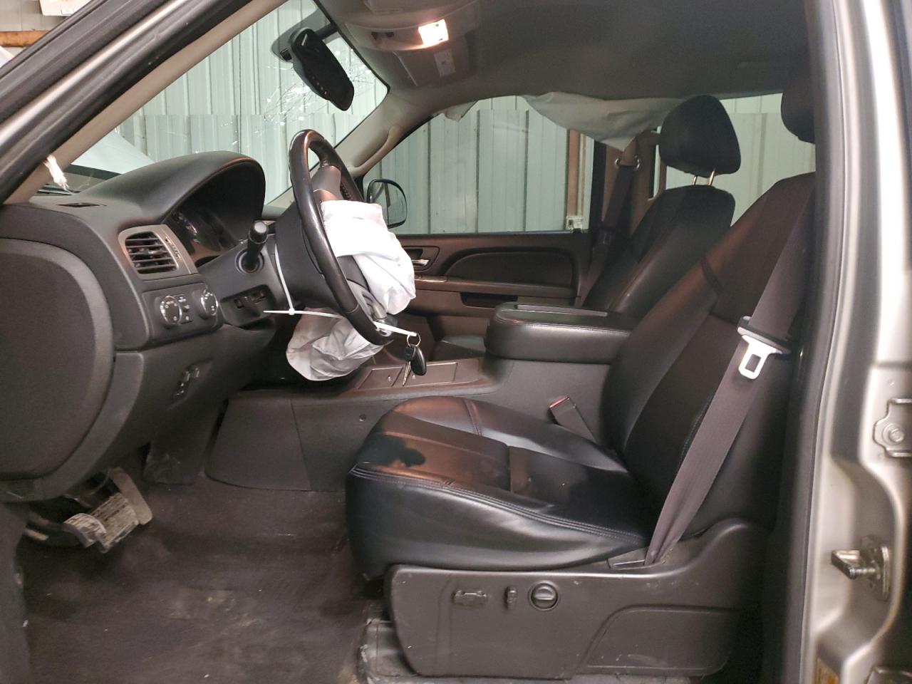 2011 GMC Sierra - Image 7