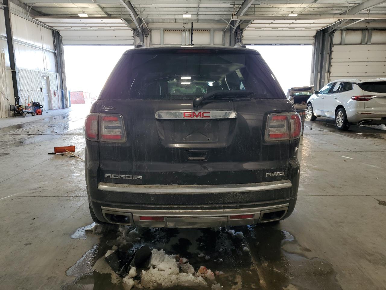 2016 GMC Acadia - Image 6
