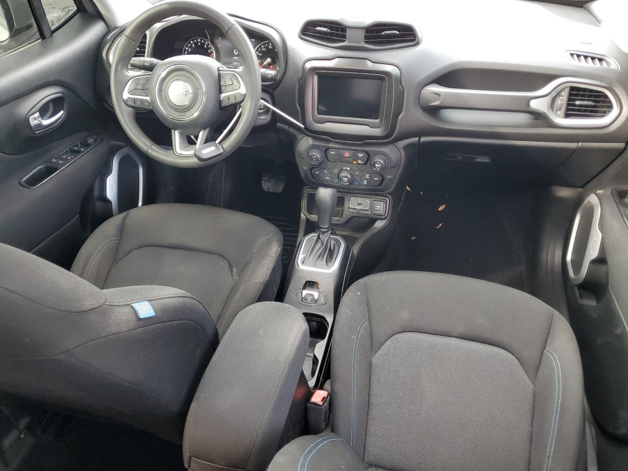 2021 Jeep Renegade - Image 8
