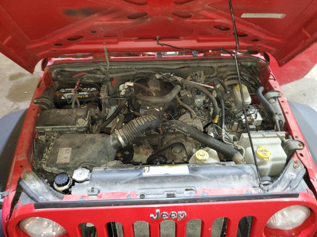 2010 Jeep Wrangler - Image 12
