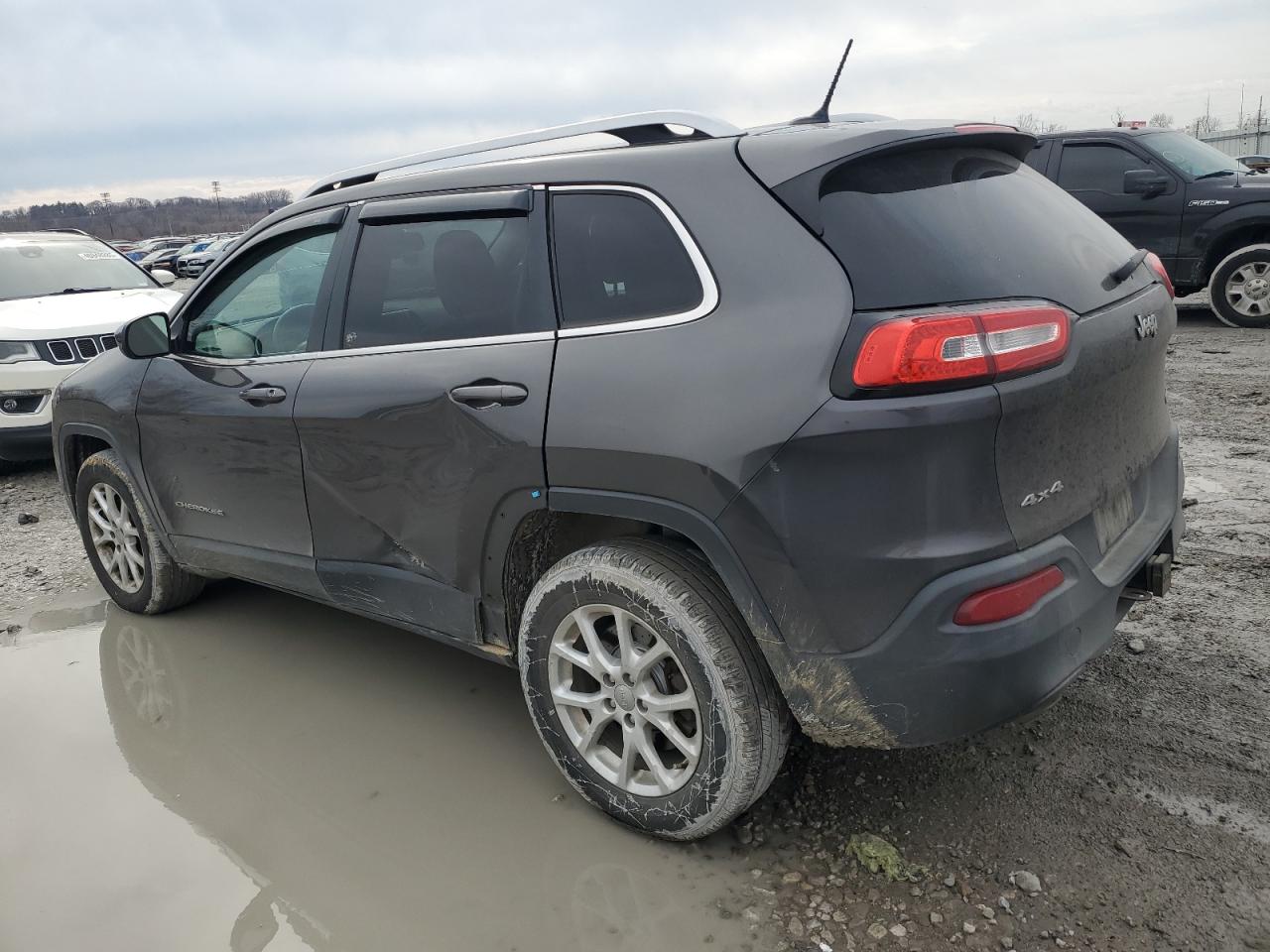 2014 Jeep Grand Cherokee - Image 2