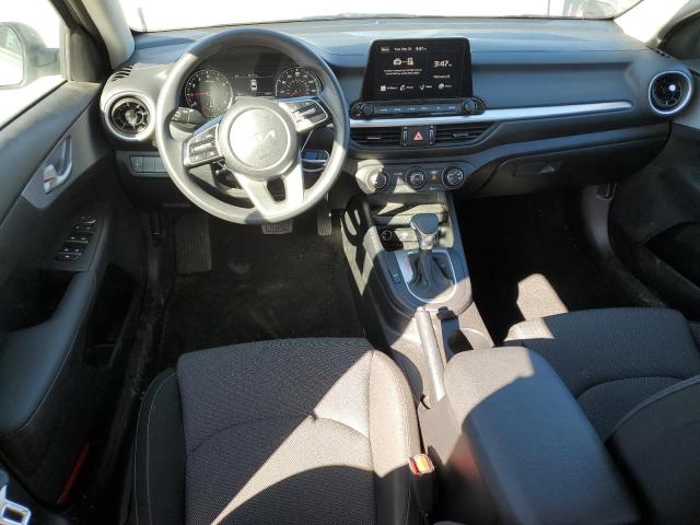  KIA FORTE 2024 Srebrny