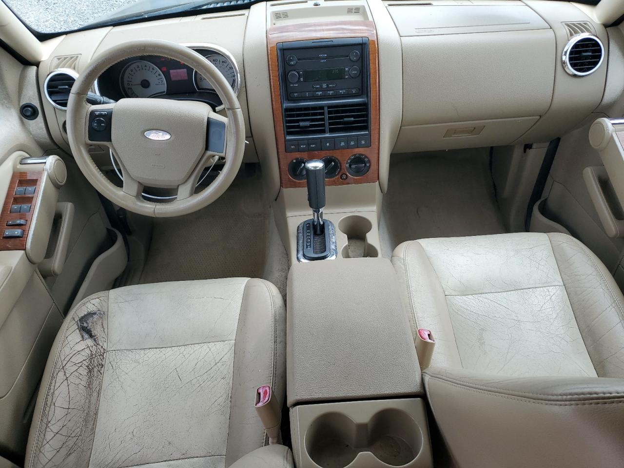 2007 Ford Explorer - Image 8