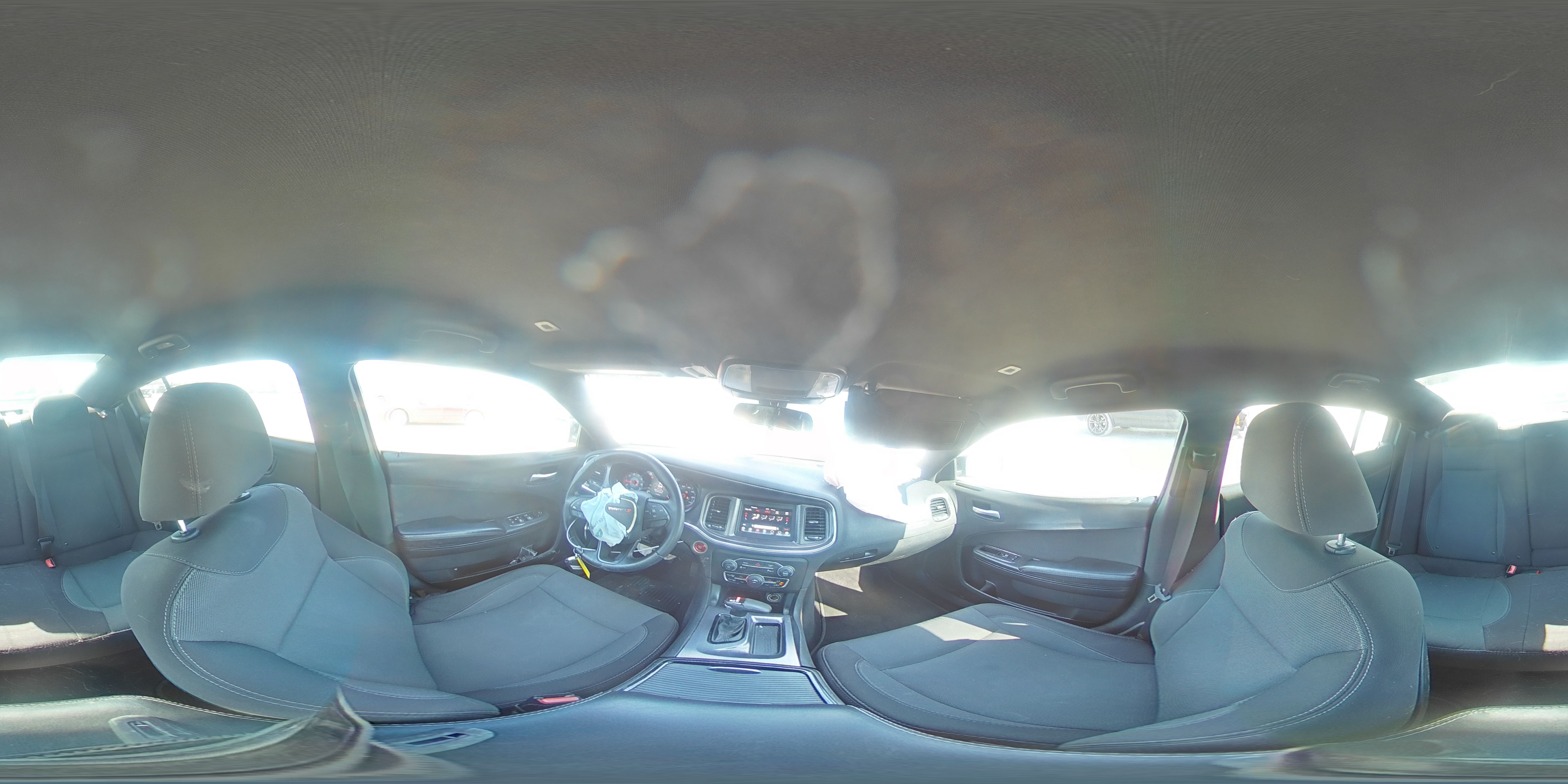 2018 Dodge Charger - Image 12