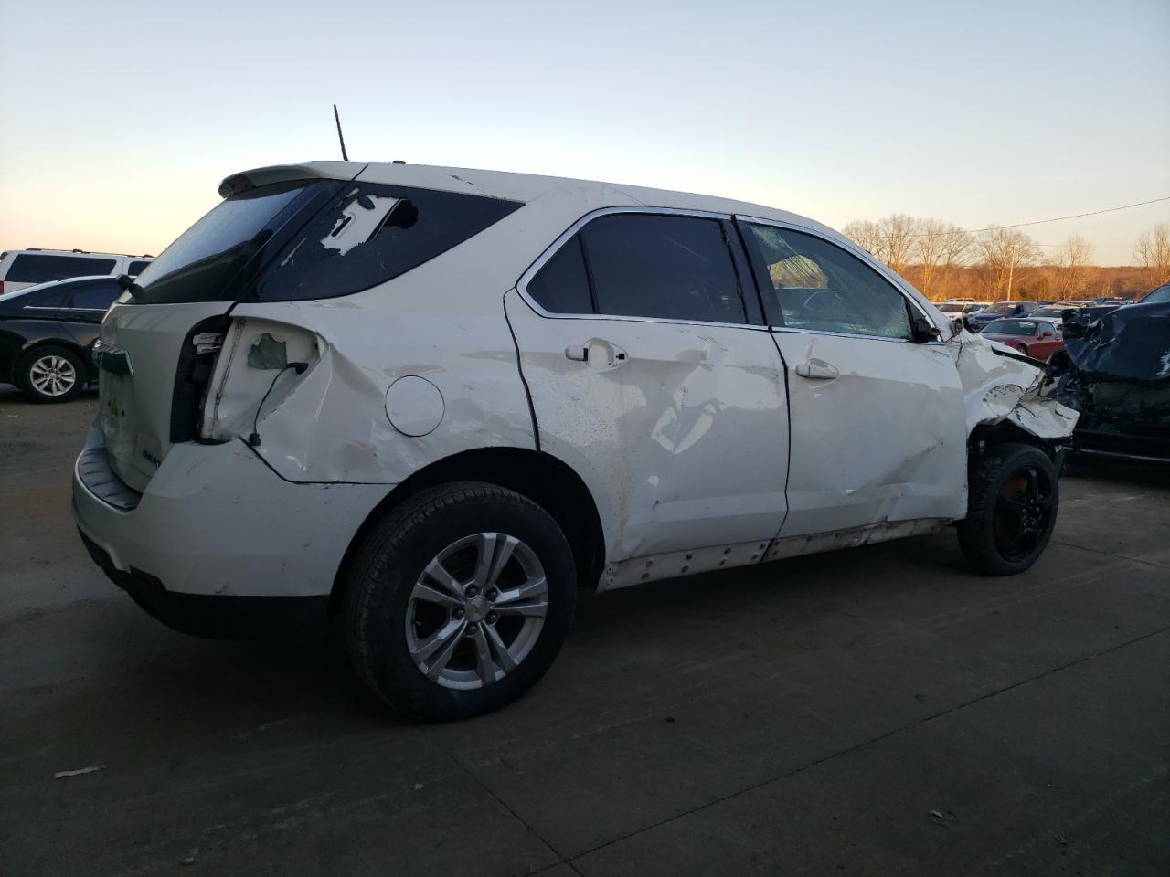 2014 Chevrolet Equinox - Image 3