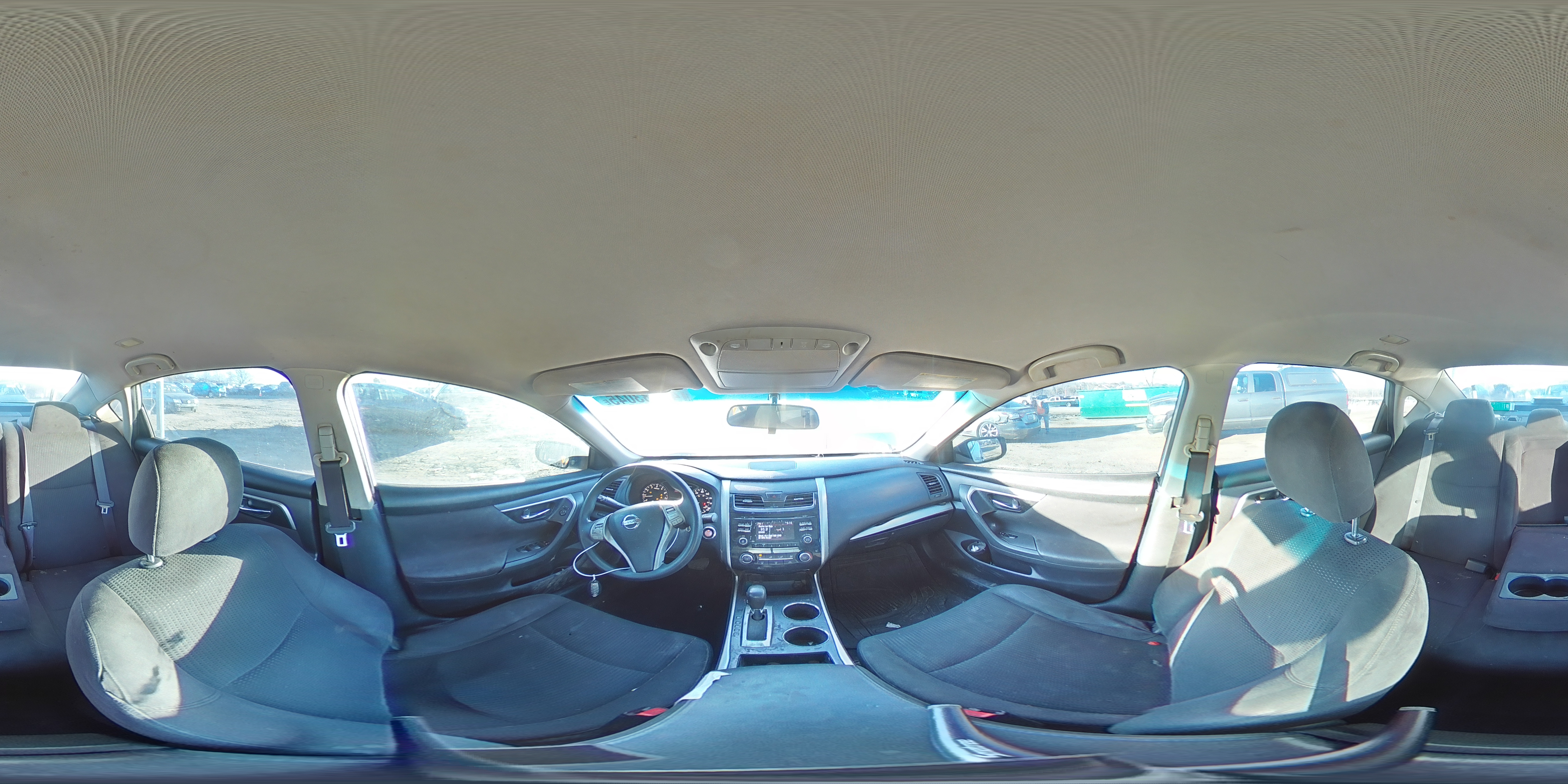 2015 Nissan Altima - Image 12