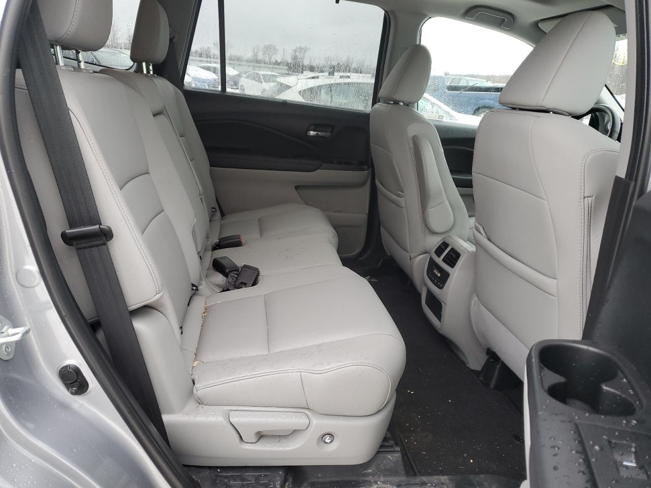 2022 Honda Pilot - Image 11
