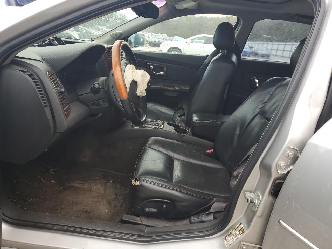 2004 Cadillac CTS - Image 7