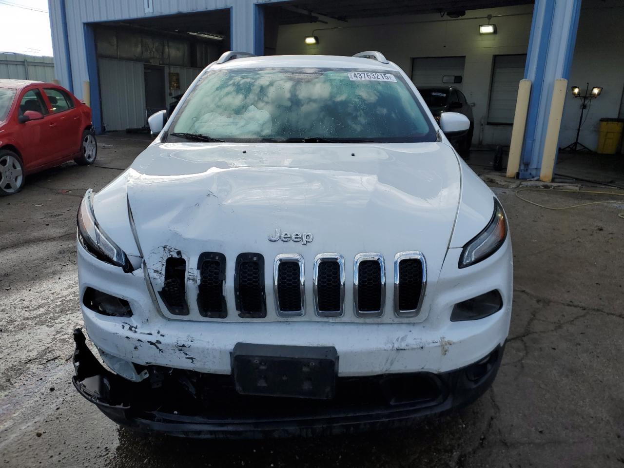 2017 Jeep Grand Cherokee - Image 5