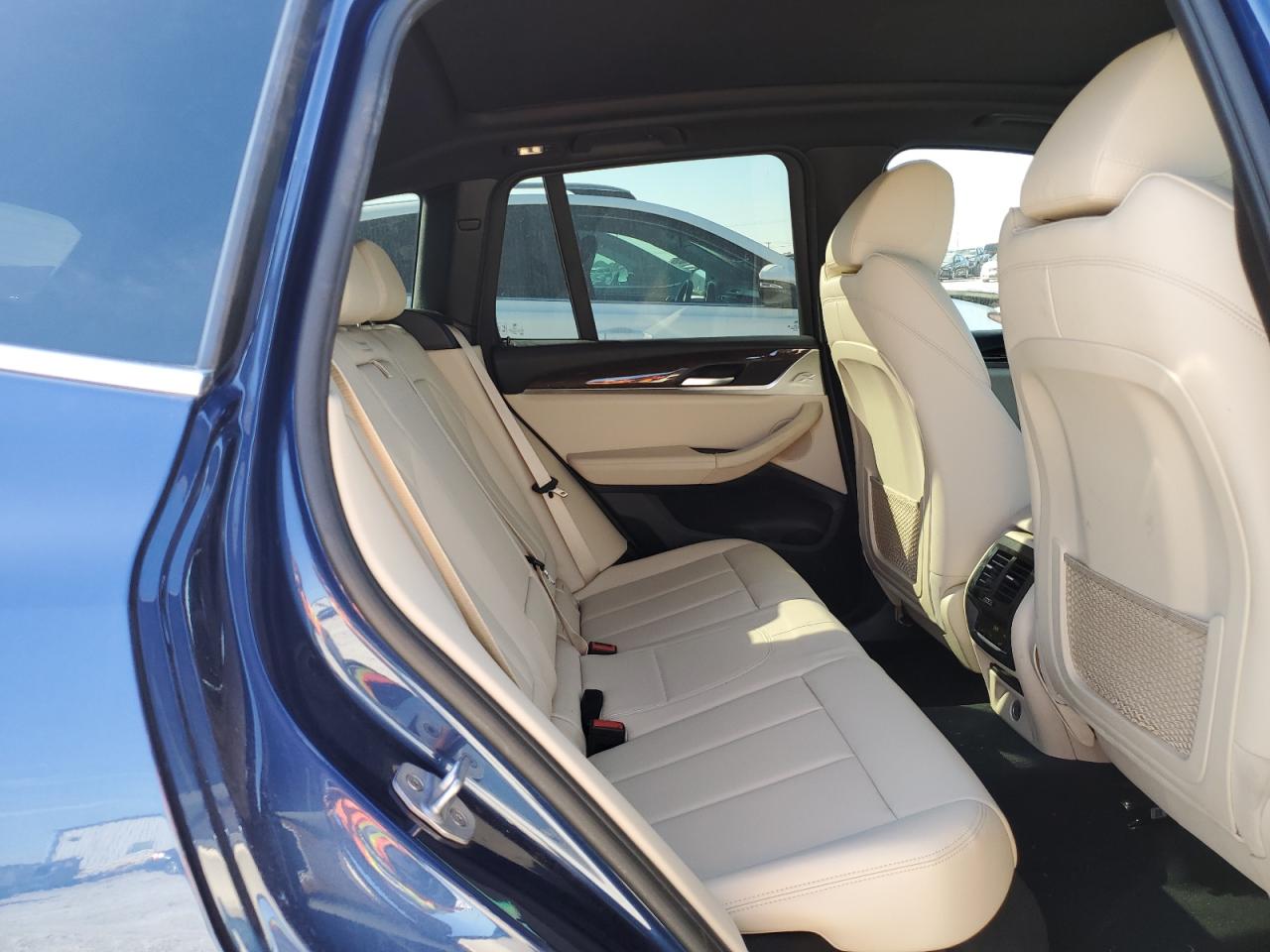 2019 BMW X3 - Image 11