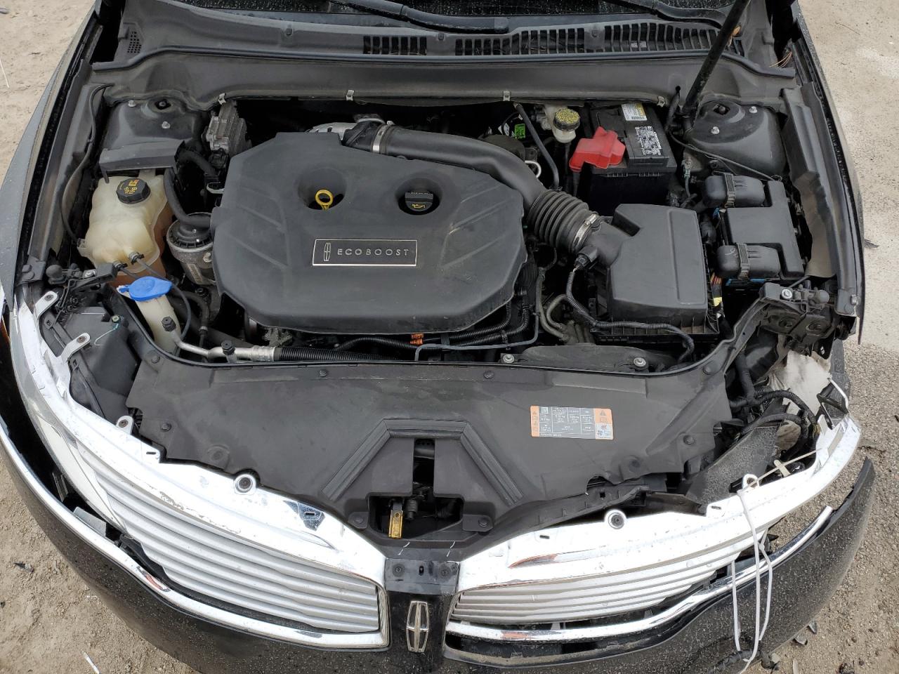 2014 Lincoln MKZ - Image 13