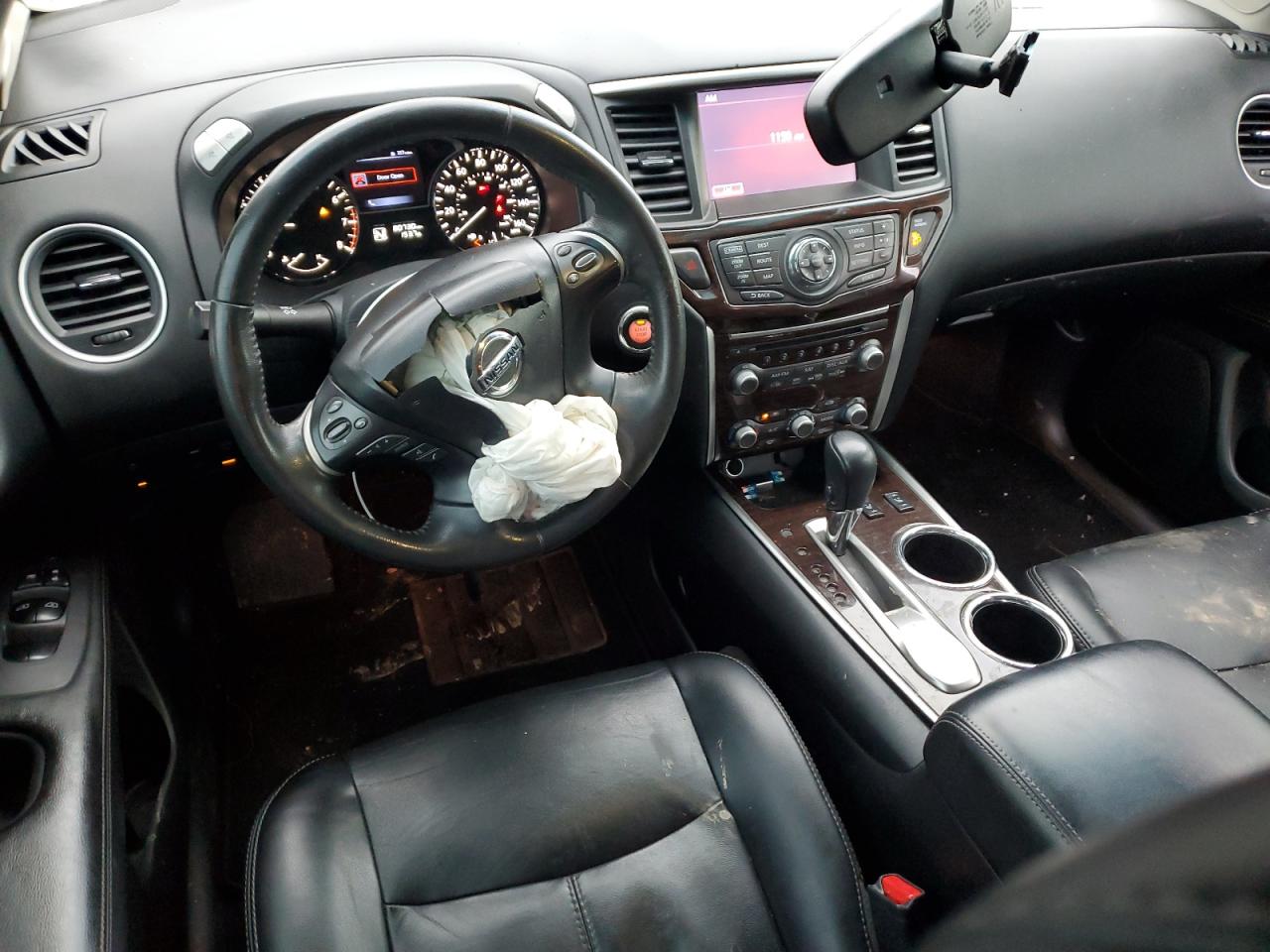 2015 Nissan Pathfinder - Image 8