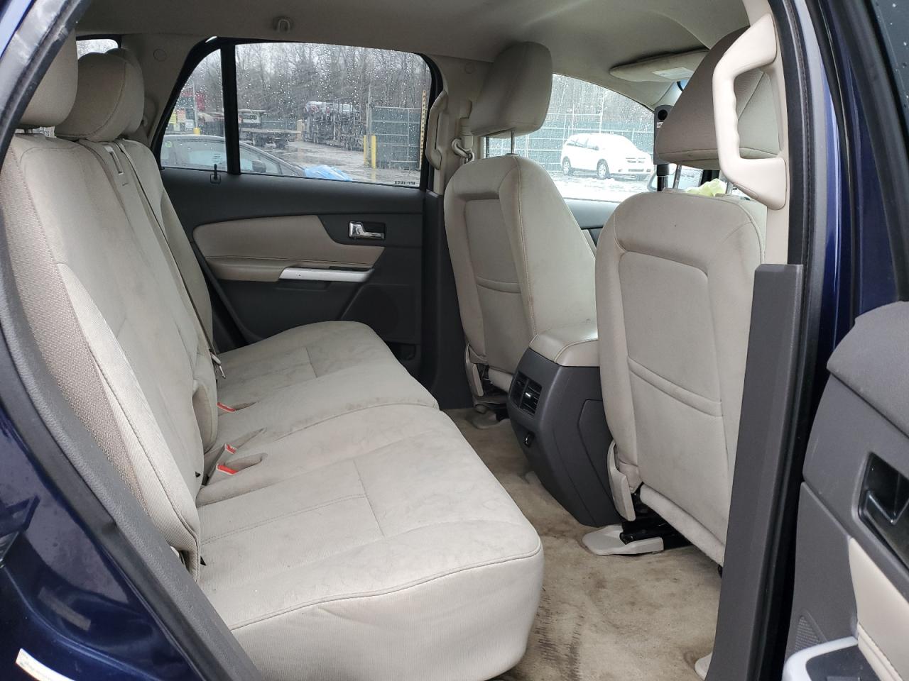 2011 Ford Edge - Image 12