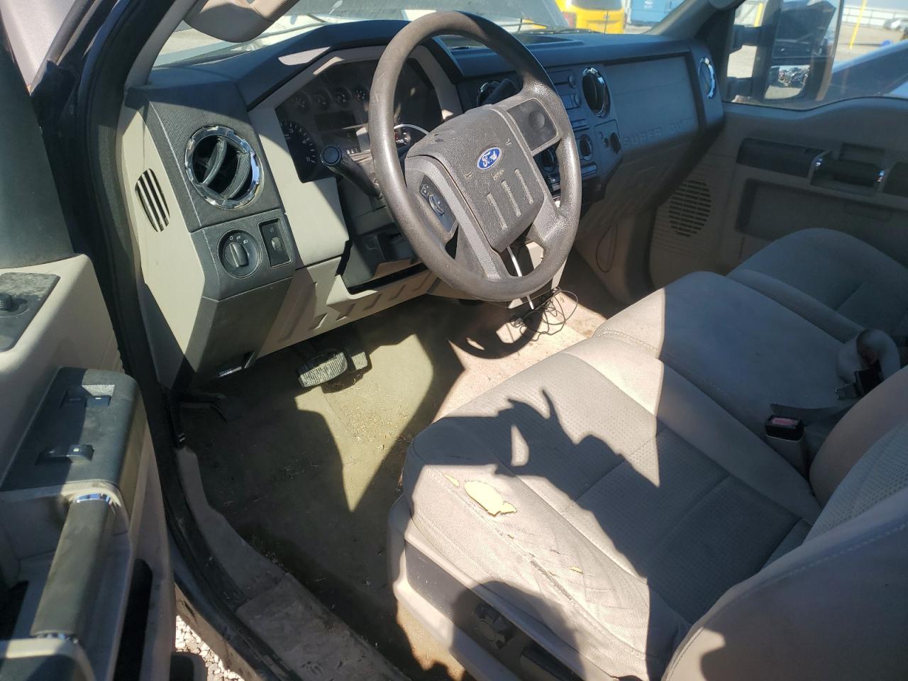 2008 Ford F250 - Image 8