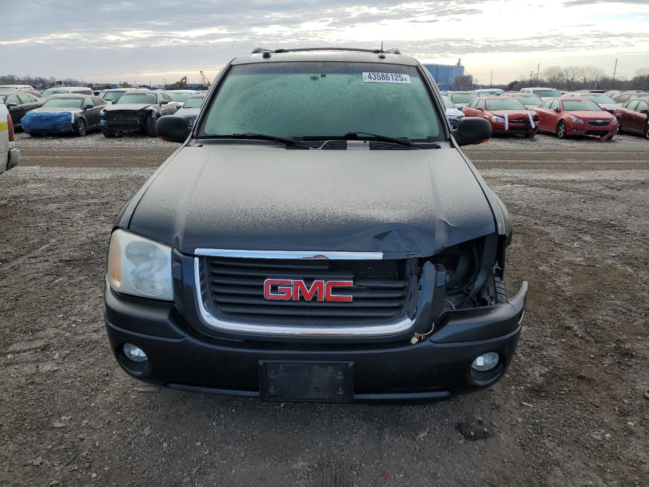 2005 GMC Envoy - Image 5