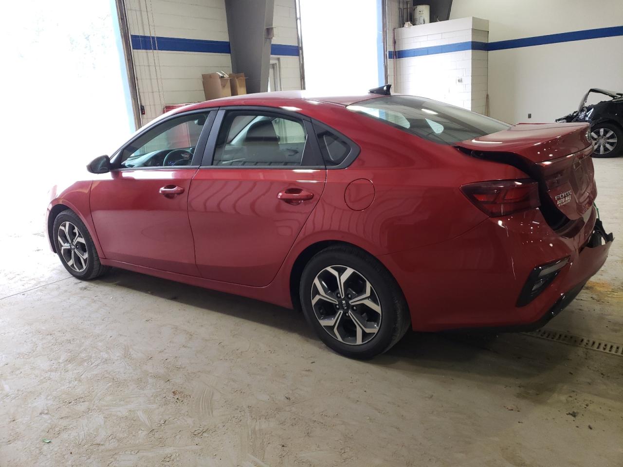 2019 Kia Forte - Image 2