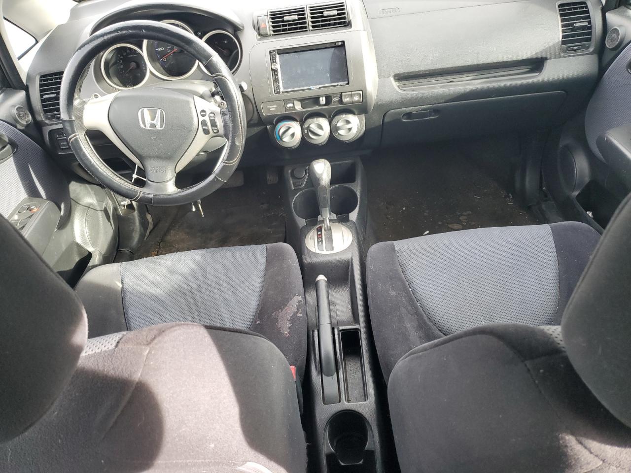 2008 Honda Fit - Image 8